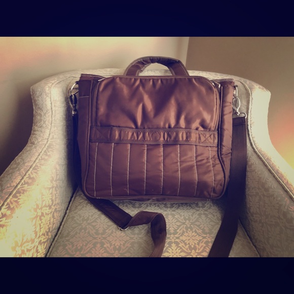 plastic tote storage boxes